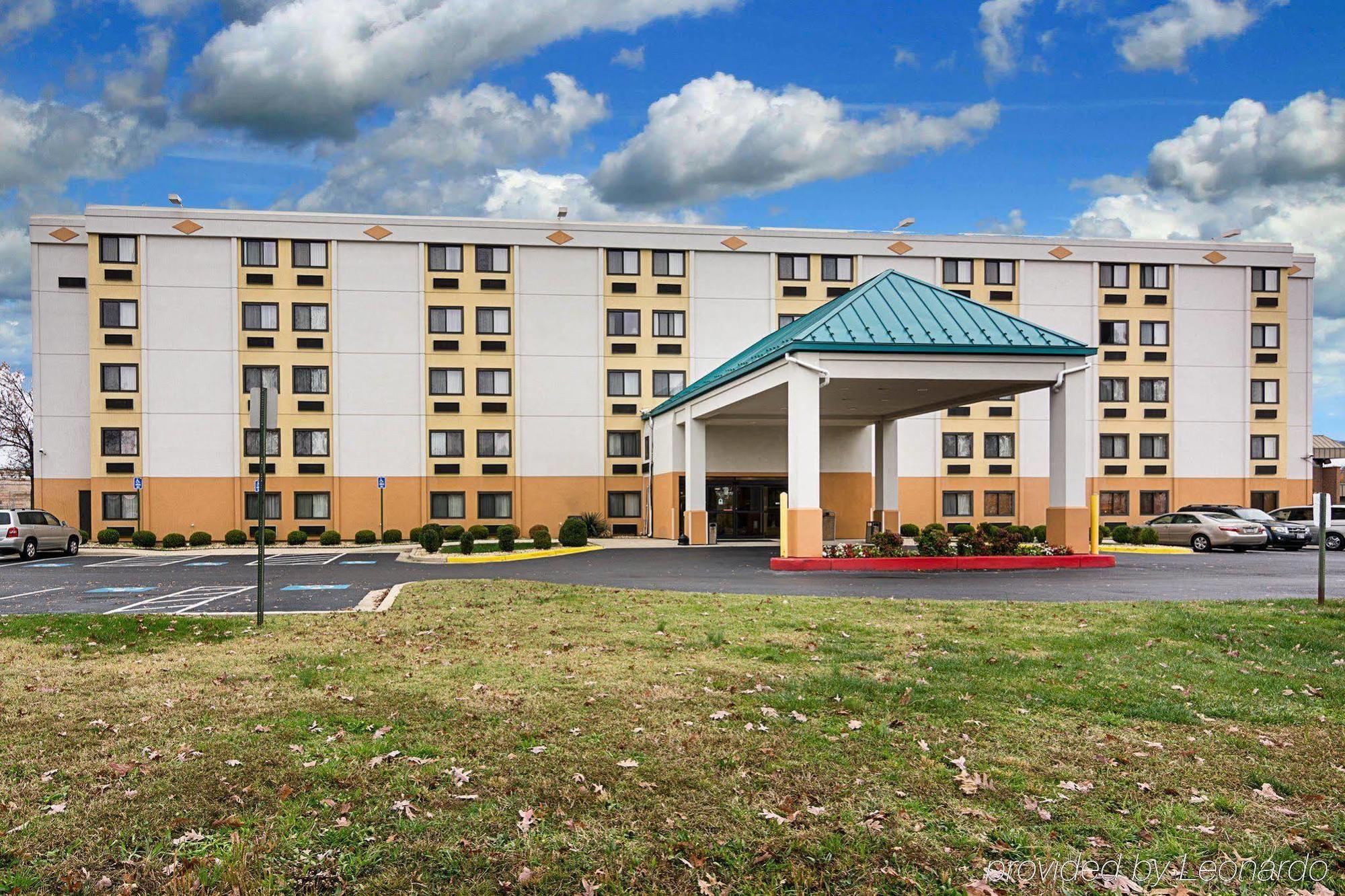 Comfort Inn Oxon Hill Exterior foto